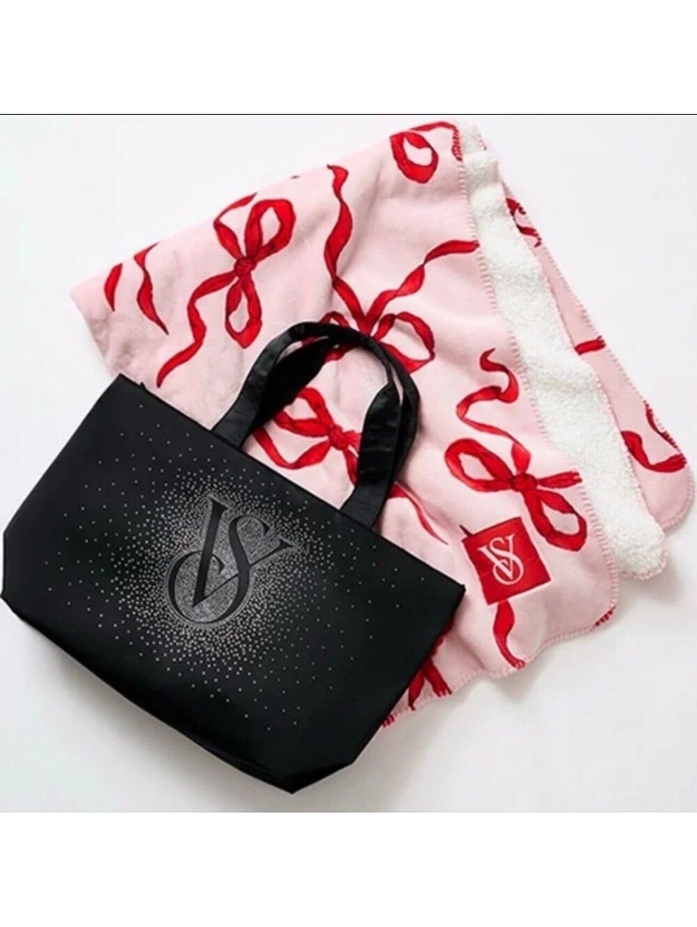 Victoria’s Secret Tote and Blanket Set (New in bag)